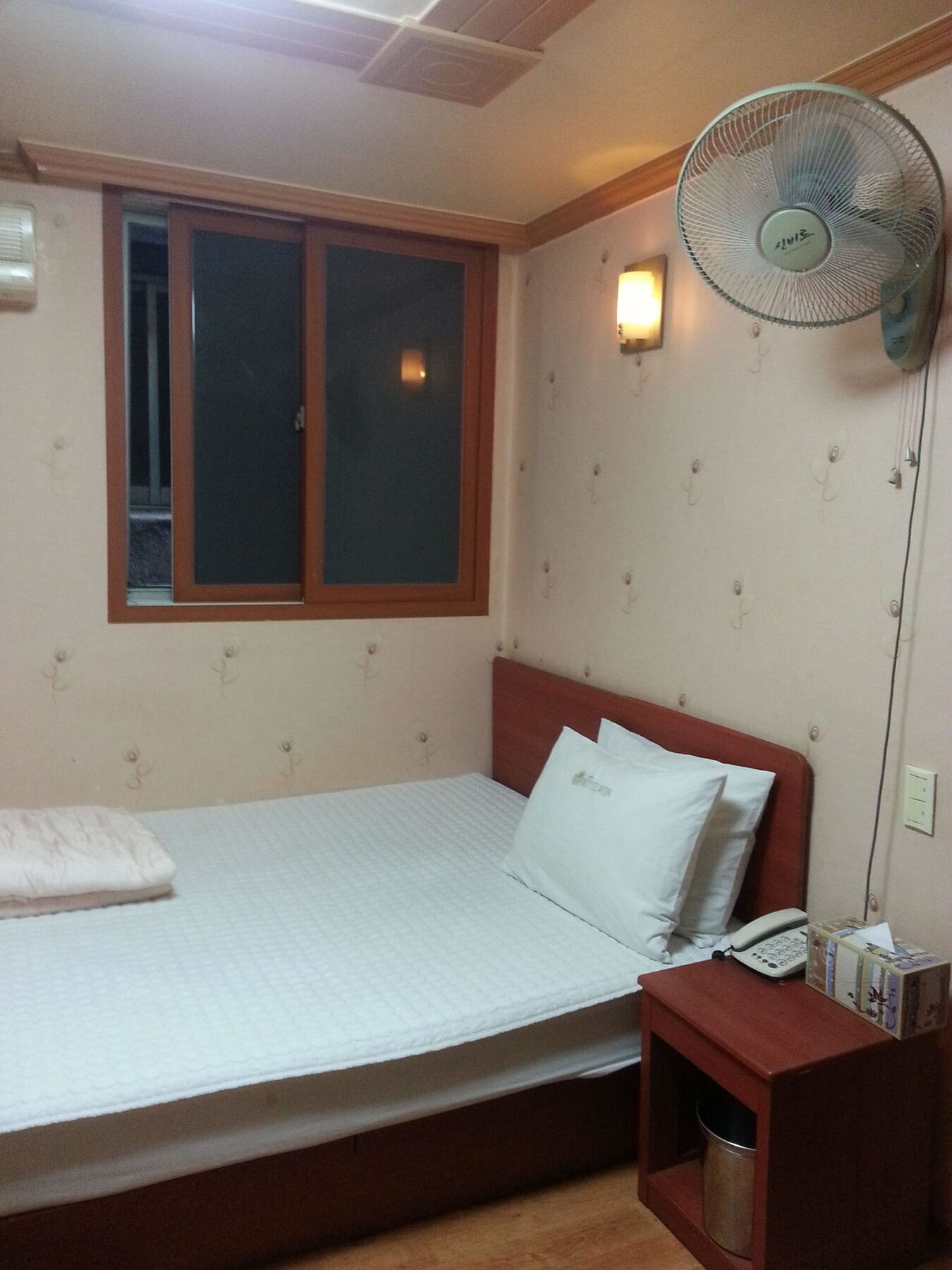 Nampo One Motel Busan Dış mekan fotoğraf